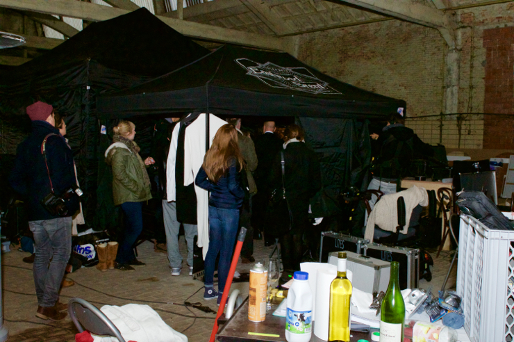 "UITSCHOT" setbezoek @ Antwerpen restaurant 'De Veehandel', foto 39, foto's door Bart Baevegems - FrontView Magazine