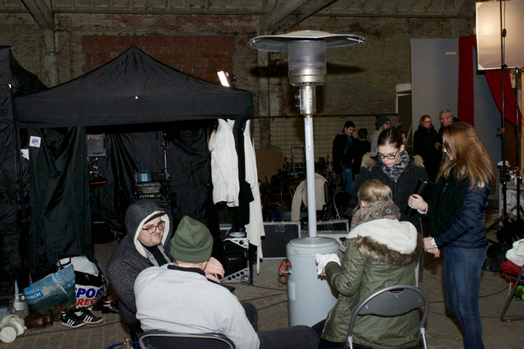 "UITSCHOT" setbezoek @ Antwerpen restaurant 'De Veehandel', foto 54, foto's door Bart Baevegems - FrontView Magazine