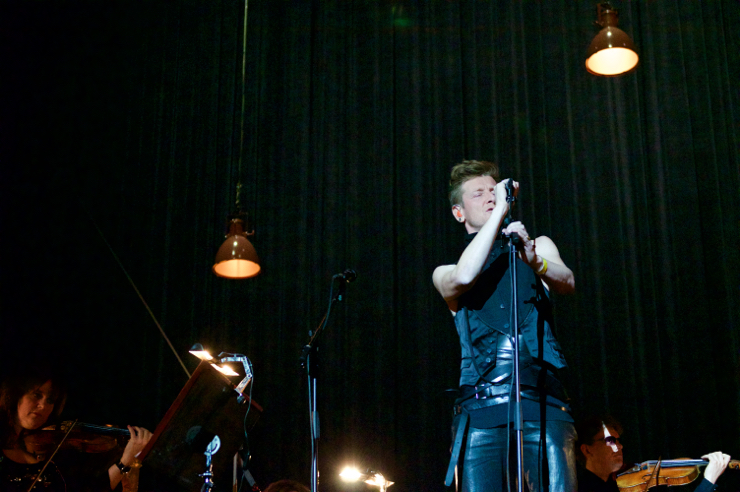 Ozark Henry Paramount @ Antwerpen Lotto Arena, picture 12, photographed by Bart Baevegems - FrontView Magazine