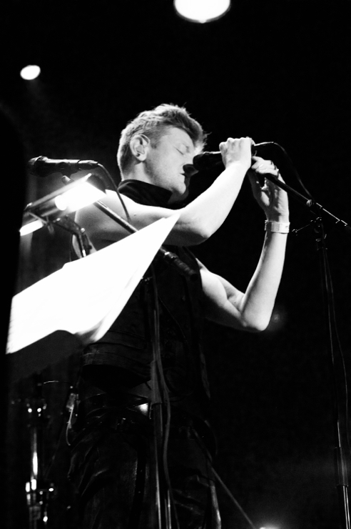 Ozark Henry Paramount @ Antwerpen Lotto Arena, picture 28, photographed by Bart Baevegems - FrontView Magazine