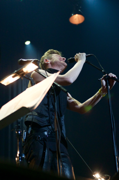 Ozark Henry Paramount @ Antwerpen Lotto Arena, picture 29, photographed by Bart Baevegems - FrontView Magazine