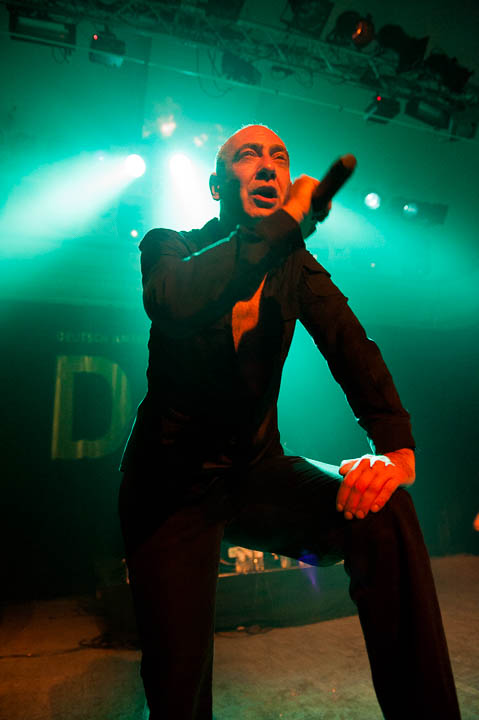 D.A.F. @ De Casino, picture 16, photographed by Davy Vissers - FrontView Magazine