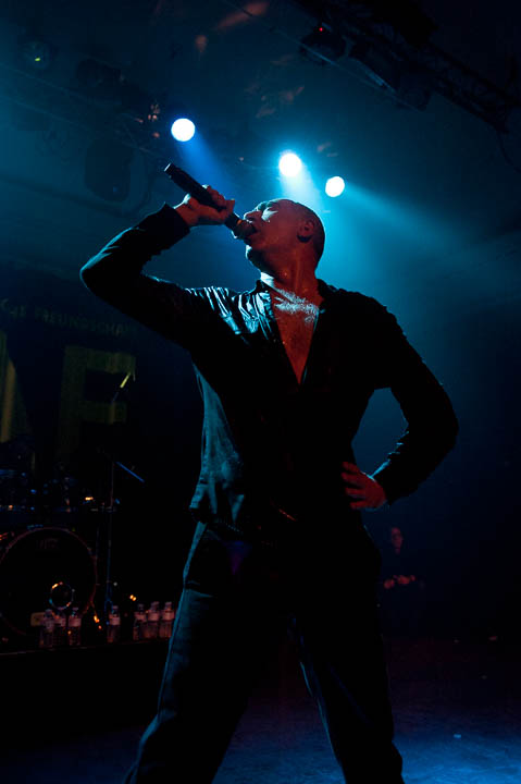 D.A.F. @ De Casino, picture 17, photographed by Davy Vissers - FrontView Magazine