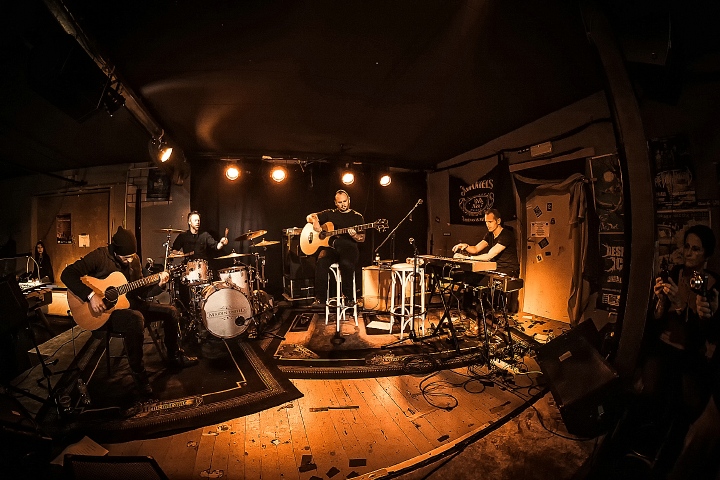 MaidenuniteD @ De Verlichte Geest, picture 6, photographed by Edwin Houdevelt - FrontView Magazine