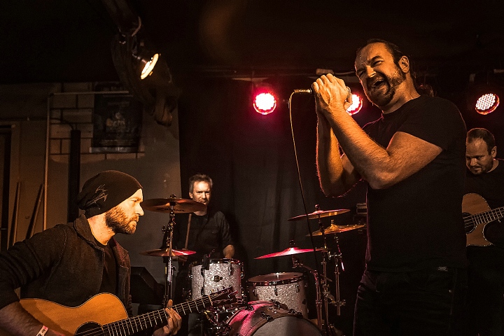 MaidenuniteD @ De Verlichte Geest, picture 12, photographed by Edwin Houdevelt - FrontView Magazine