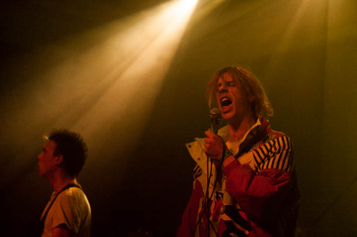 Onmens @ De Casino, picture 15, photographed by Davy Vissers - FrontView Magazine