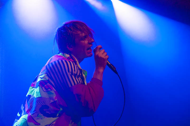 Onmens @ De Casino, picture 38, photographed by Davy Vissers - FrontView Magazine