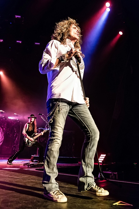 Whitesnake @ Vorst Nationaal, foto 3, foto's door Edwin Houdevelt - FrontView Magazine