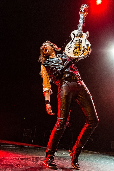 Whitesnake @ Vorst Nationaal, foto 11, foto's door Edwin Houdevelt - FrontView Magazine