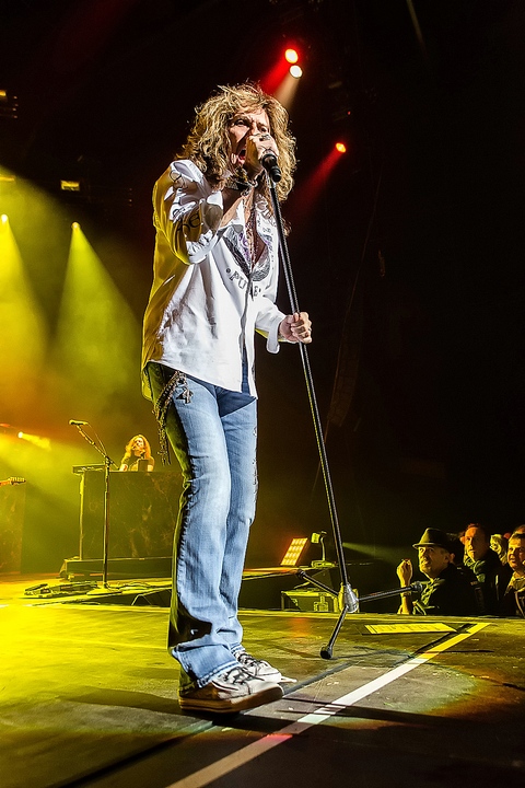 Whitesnake @ Vorst Nationaal, foto 15, foto's door Edwin Houdevelt - FrontView Magazine