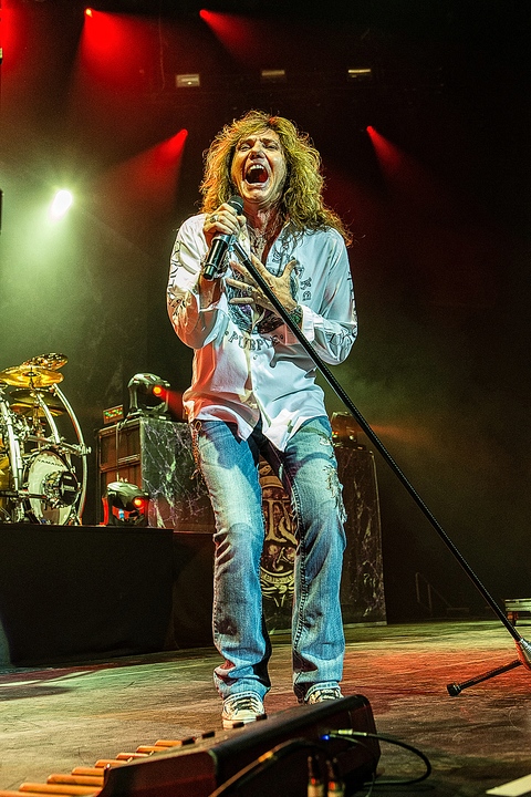 Whitesnake @ Vorst Nationaal, foto 24, foto's door Edwin Houdevelt - FrontView Magazine