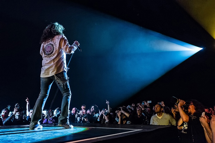 Whitesnake @ Vorst Nationaal, foto 32, foto's door Edwin Houdevelt - FrontView Magazine