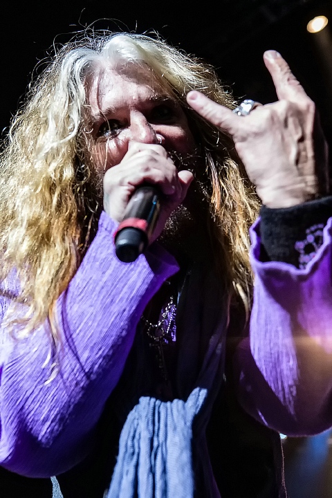 The Dead Daisies @ Vorst Nationaal, foto 8, foto's door Edwin Houdevelt - FrontView Magazine