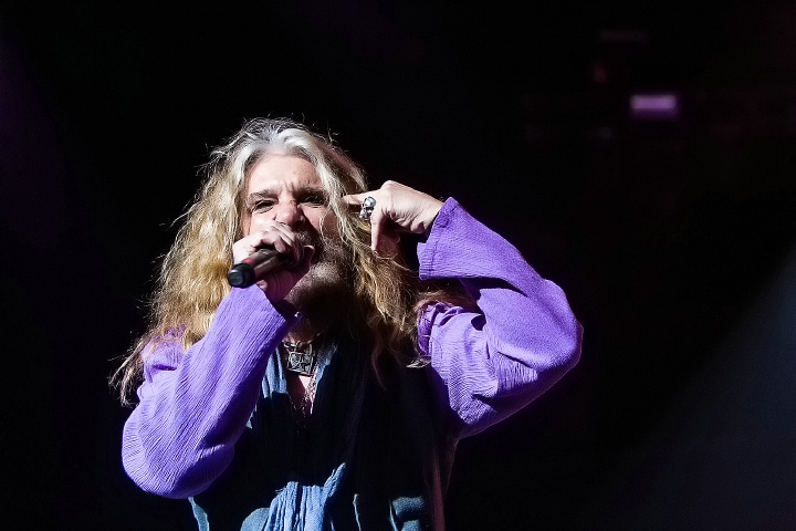 The Dead Daisies @ Vorst Nationaal, foto 10, foto's door Edwin Houdevelt - FrontView Magazine