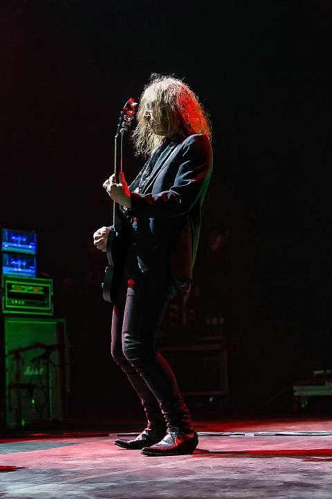 The Dead Daisies @ Vorst Nationaal, foto 24, foto's door Edwin Houdevelt - FrontView Magazine