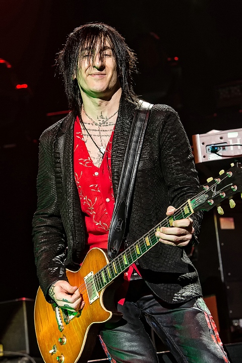 The Dead Daisies @ Vorst Nationaal, foto 30, foto's door Edwin Houdevelt - FrontView Magazine