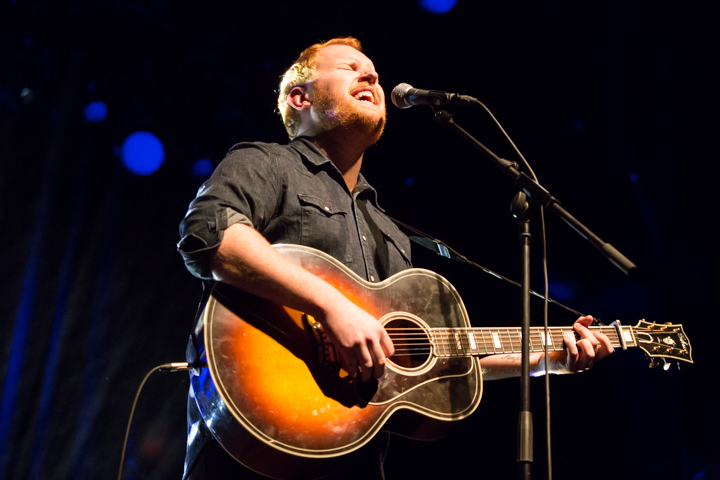 Gavin James @ 013, picture 4, photographed by Dorien Goetschalckx - FrontView Magazine
