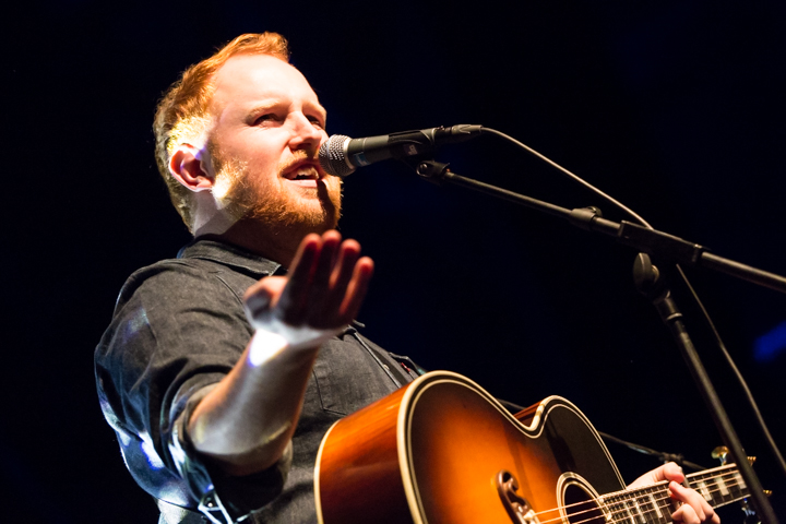 Gavin James @ 013, picture 6, photographed by Dorien Goetschalckx - FrontView Magazine