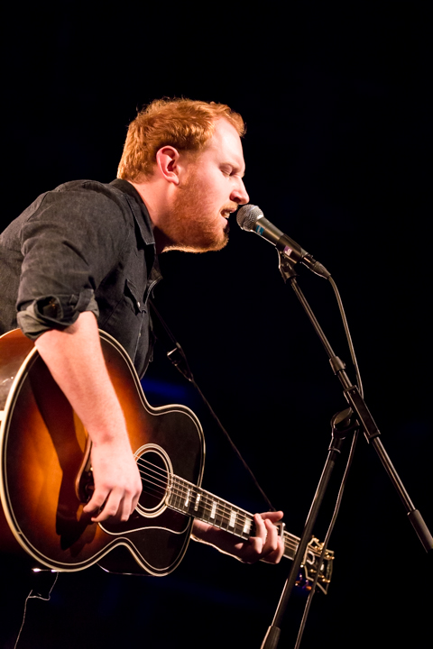 Gavin James @ 013, picture 9, photographed by Dorien Goetschalckx - FrontView Magazine