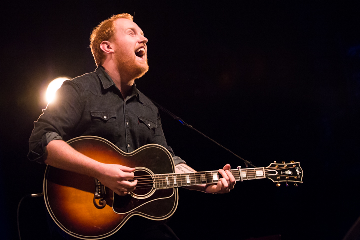 Gavin James @ 013, picture 10, photographed by Dorien Goetschalckx - FrontView Magazine
