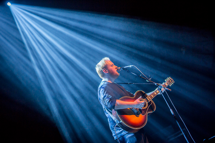 Gavin James @ Het Depot, picture 5, photographed by Kurt Jacobs - FrontView Magazine