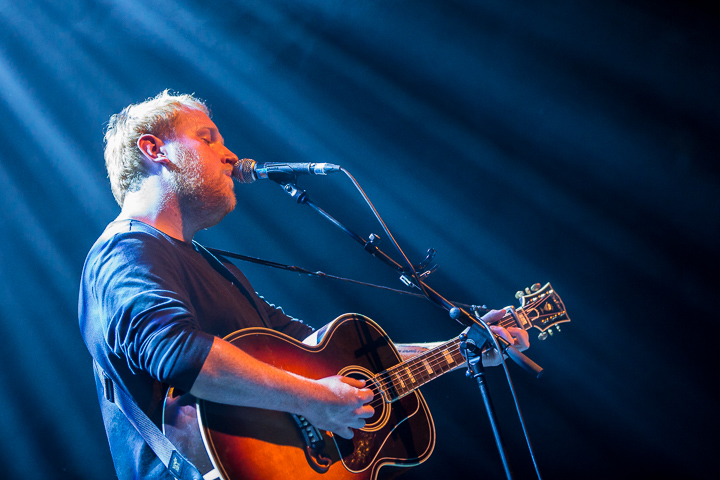 Gavin James @ Het Depot, picture 6, photographed by Kurt Jacobs - FrontView Magazine