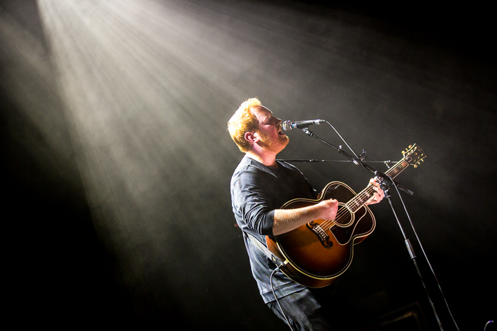 Gavin James @ Het Depot, picture 12, photographed by Kurt Jacobs - FrontView Magazine