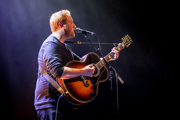 Gavin James @ Het Depot, picture 16, photographed by Kurt Jacobs - FrontView Magazine