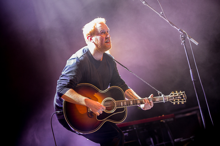 Gavin James @ Het Depot, picture 17, photographed by Kurt Jacobs - FrontView Magazine