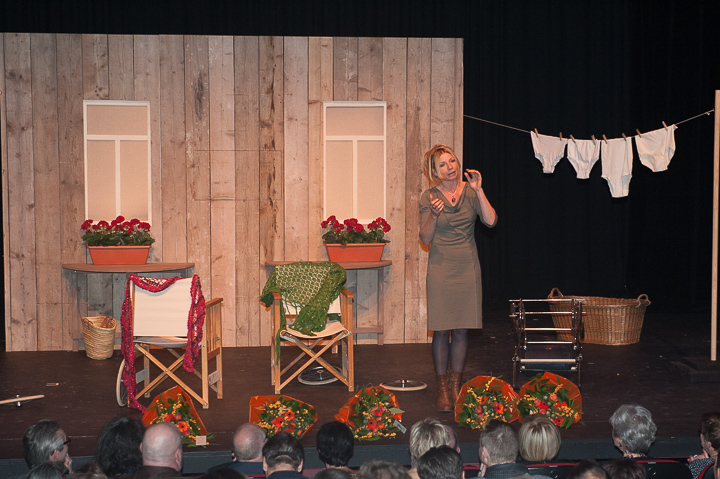 Première Vriendinnen - 40j Paljas @ Rode zaal - Fakkelteater, foto 42, foto's door Goele Bormans - FrontView Magazine