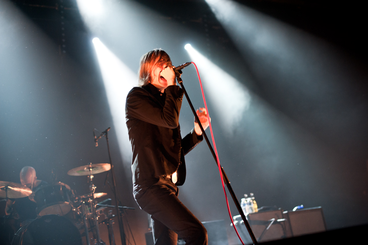 Refused @ Trix, picture 4, photographed by Magali Decamps - FrontView Magazine