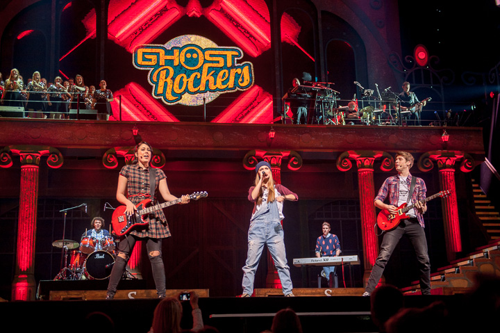 De Grote Sinterklaasshow 2016 @ Sportpaleis, foto 81, foto's door Dimitri Vanlommel - FrontView Magazine