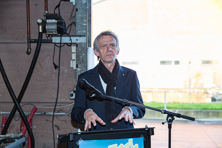 Nonkel Jef - Persconferentie @ Vluchtenburghoeve Aartselaar, picture 5, photographed by Guy Danneels - FrontView Magazine