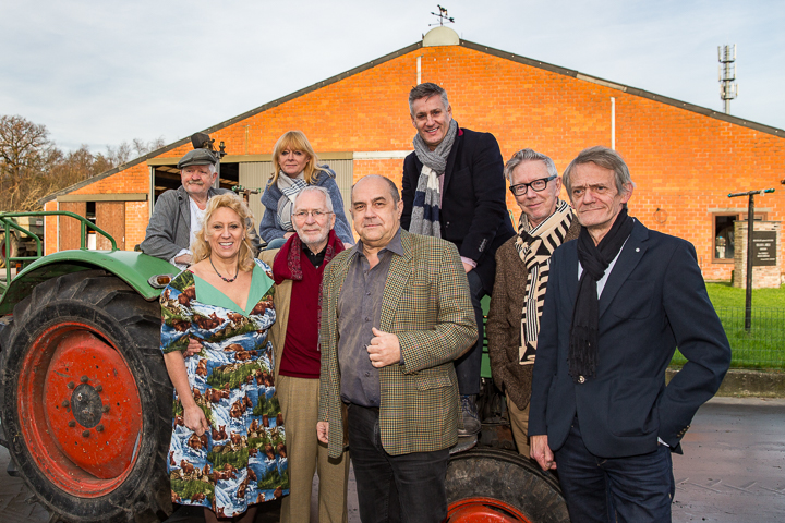 Nonkel Jef - Persconferentie @ Vluchtenburghoeve Aartselaar, picture 36, photographed by Guy Danneels - FrontView Magazine