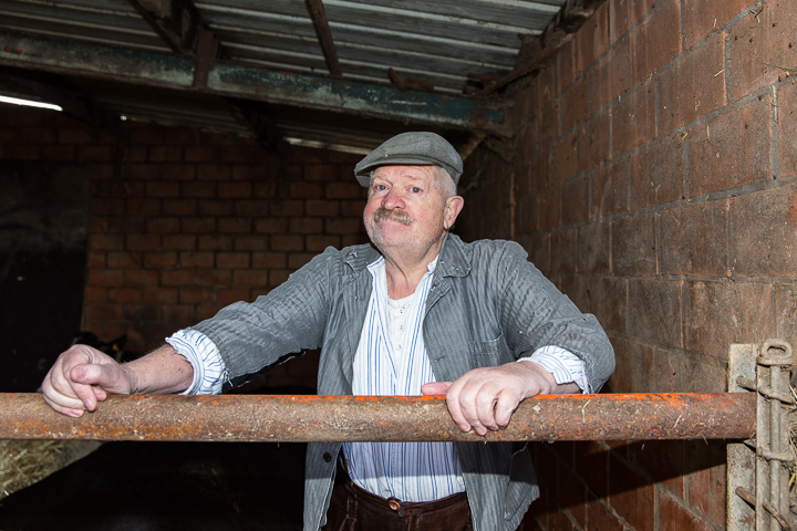 Nonkel Jef - Persconferentie @ Vluchtenburghoeve Aartselaar, picture 40, photographed by Guy Danneels - FrontView Magazine