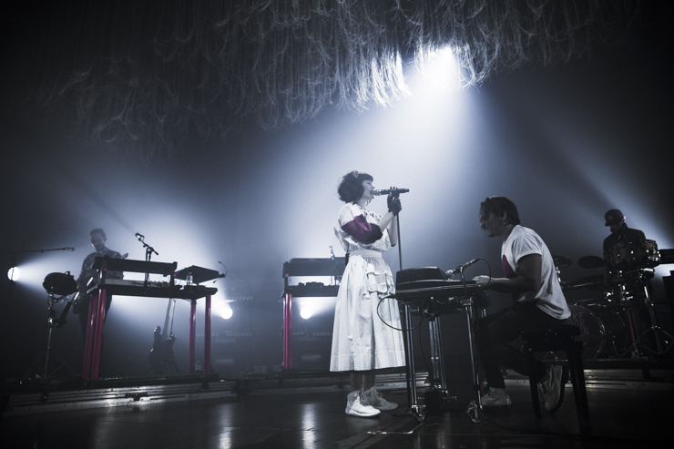 The Do @ Ancienne Belgique, picture 2, photographed by Geert Pieters - FrontView Magazine