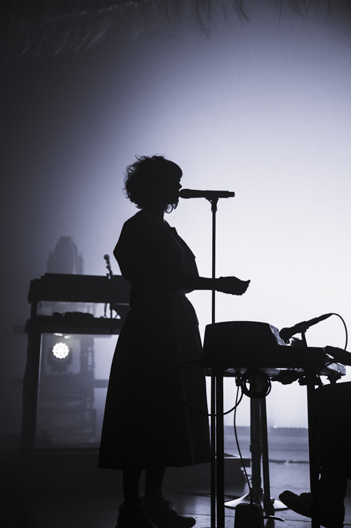 The Do @ Ancienne Belgique, picture 5, photographed by Geert Pieters - FrontView Magazine