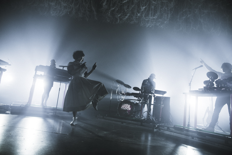 The Do @ Ancienne Belgique, picture 30, photographed by Geert Pieters - FrontView Magazine