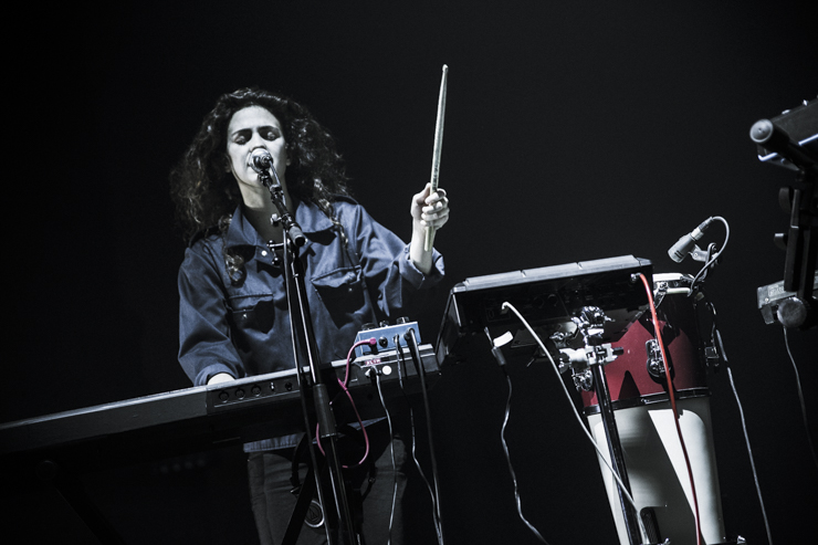 Theodora @ Ancienne Belgique | Support The Do, picture 2, photographed by Geert Pieters - FrontView Magazine