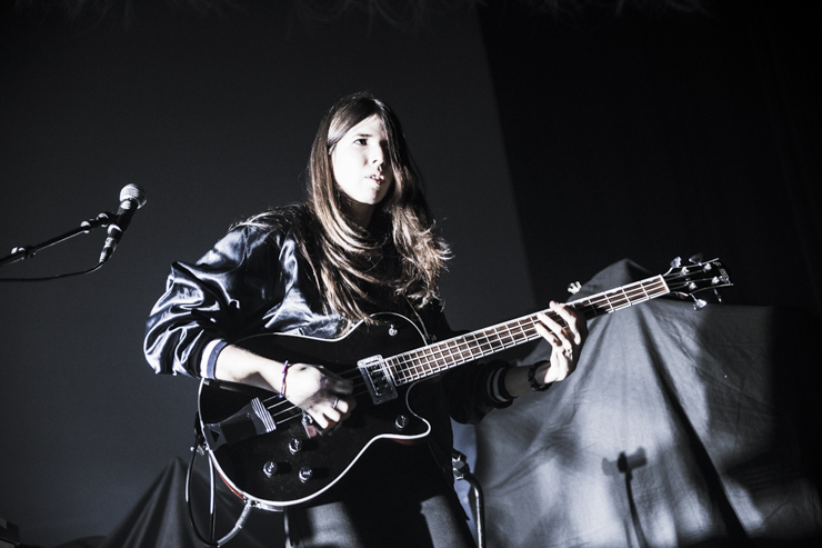 Theodora @ Ancienne Belgique | Support The Do, picture 7, photographed by Geert Pieters - FrontView Magazine
