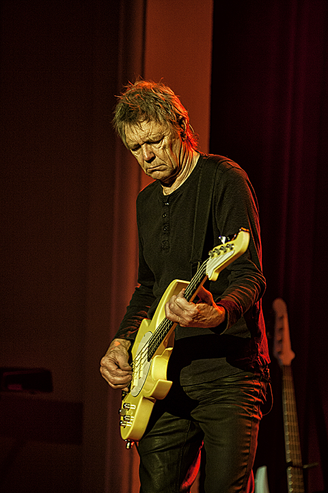Golden Earring @ De Roma, picture 4, photographed by Frank Lambrechts - FrontView Magazine