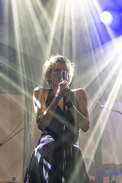 Kovacs + support band Bellemont @ Depot, picture 21, photographed by Bart Scholliers - FrontView Magazine