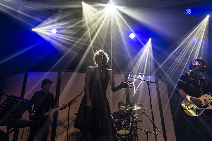 Kovacs + support band Bellemont @ Depot, picture 24, photographed by Bart Scholliers - FrontView Magazine