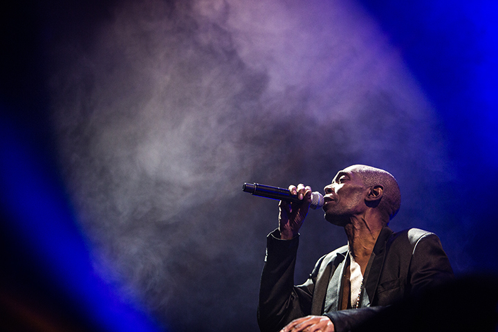 Faithless @ Paleis 12, picture 16, photographed by Kristof Hayen - FrontView Magazine