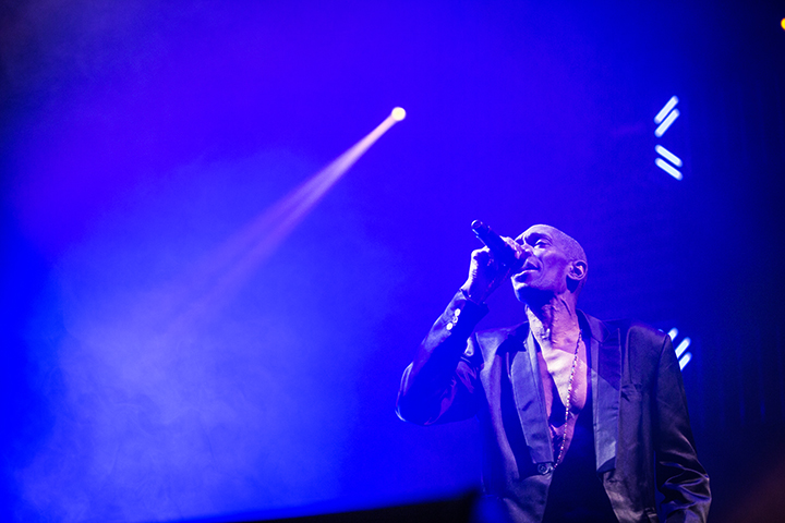 Faithless @ Paleis 12, picture 17, photographed by Kristof Hayen - FrontView Magazine