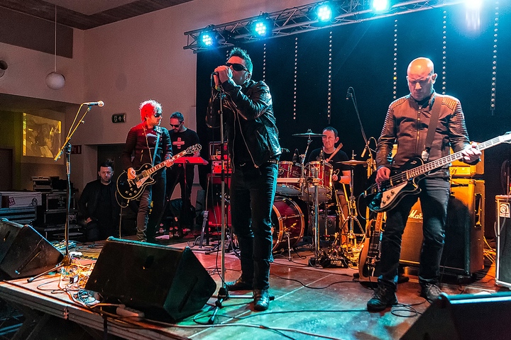 Star Industry @ Rock For Life, foto 25, foto's door Edwin Houdevelt - FrontView Magazine