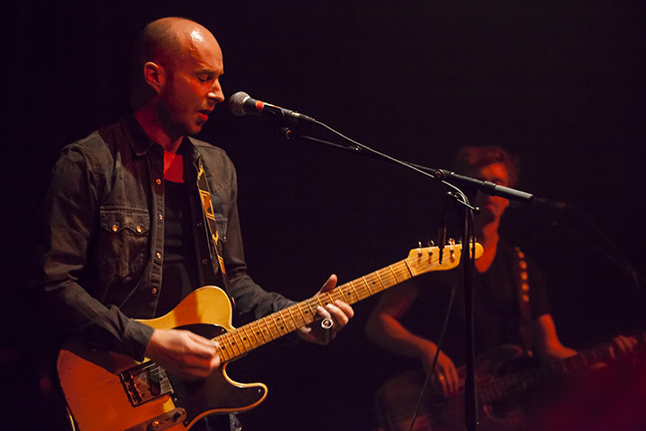 Tom Vanstiphout CD voorstelling "Playing guitar helps" @ Arenbergschouwburg, foto 3, foto's door Frank Lambrechts - FrontView Magazine