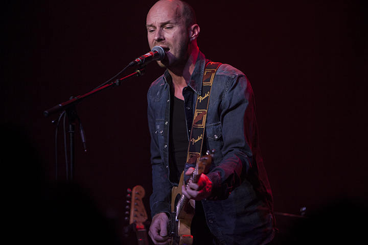 Tom Vanstiphout CD voorstelling "Playing guitar helps" @ Arenbergschouwburg, foto 7, foto's door Frank Lambrechts - FrontView Magazine