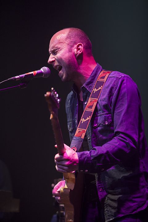 Tom Vanstiphout CD voorstelling "Playing guitar helps" @ Arenbergschouwburg, foto 11, foto's door Frank Lambrechts - FrontView Magazine
