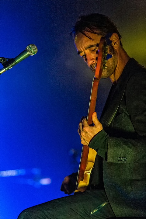 dEUS - Soft Electric Tour @ De Roma, foto 22, foto's door Edwin Houdevelt - FrontView Magazine
